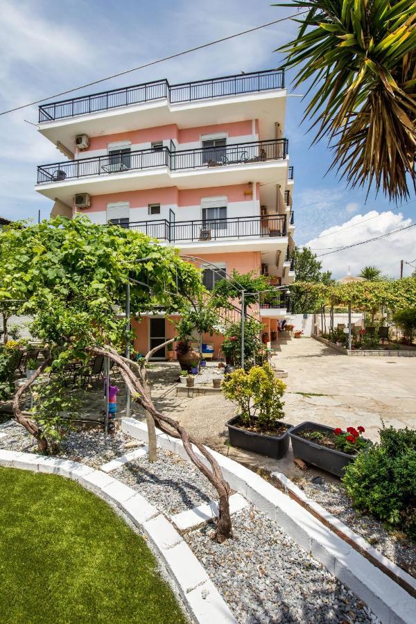 Ianos Apartments Potósz Kültér fotó
